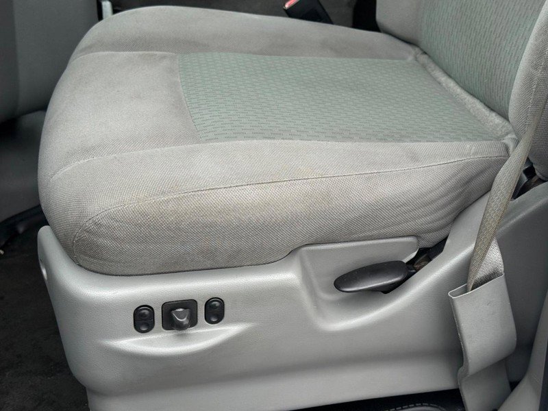 Used 2014 Ford E-350 and Econoline 350 XLT image 27