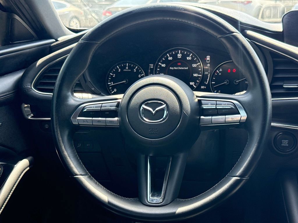 Used 2019 MAZDA MAZDA3 Hatchback image 13
