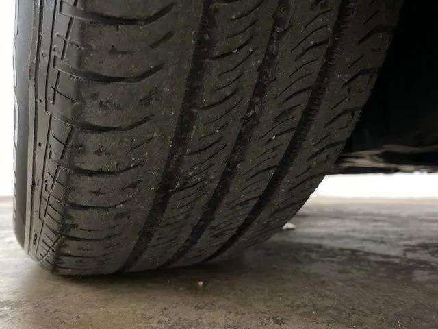 Used 2021 Nissan Versa S image 93