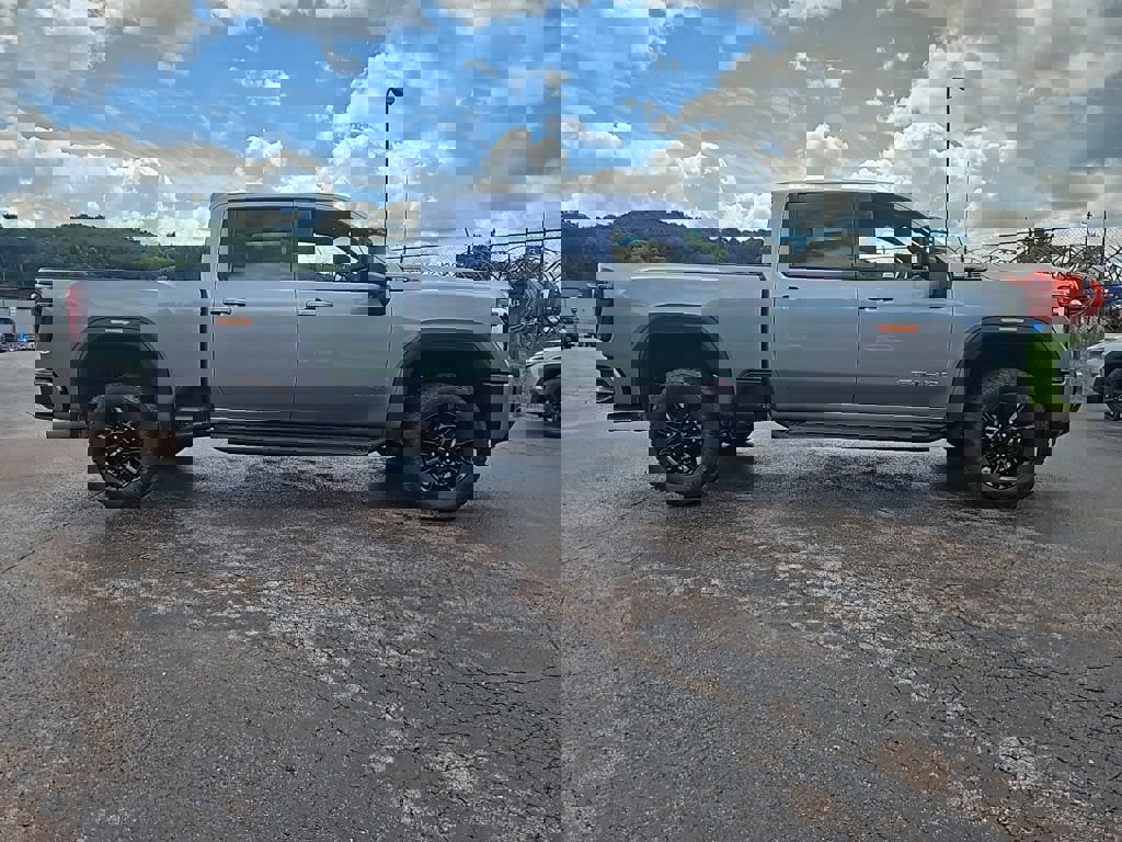 New 2026 GMC Sierra 3500 AT4 image 6