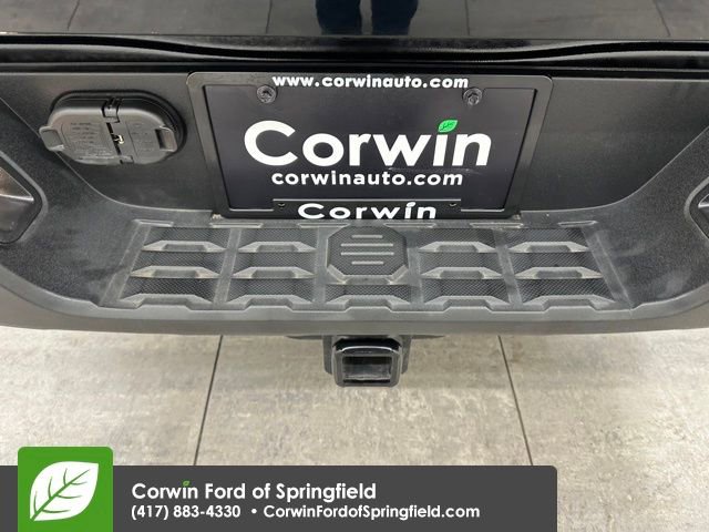 Used 2019 Toyota Tacoma TRD Off-Road image 16