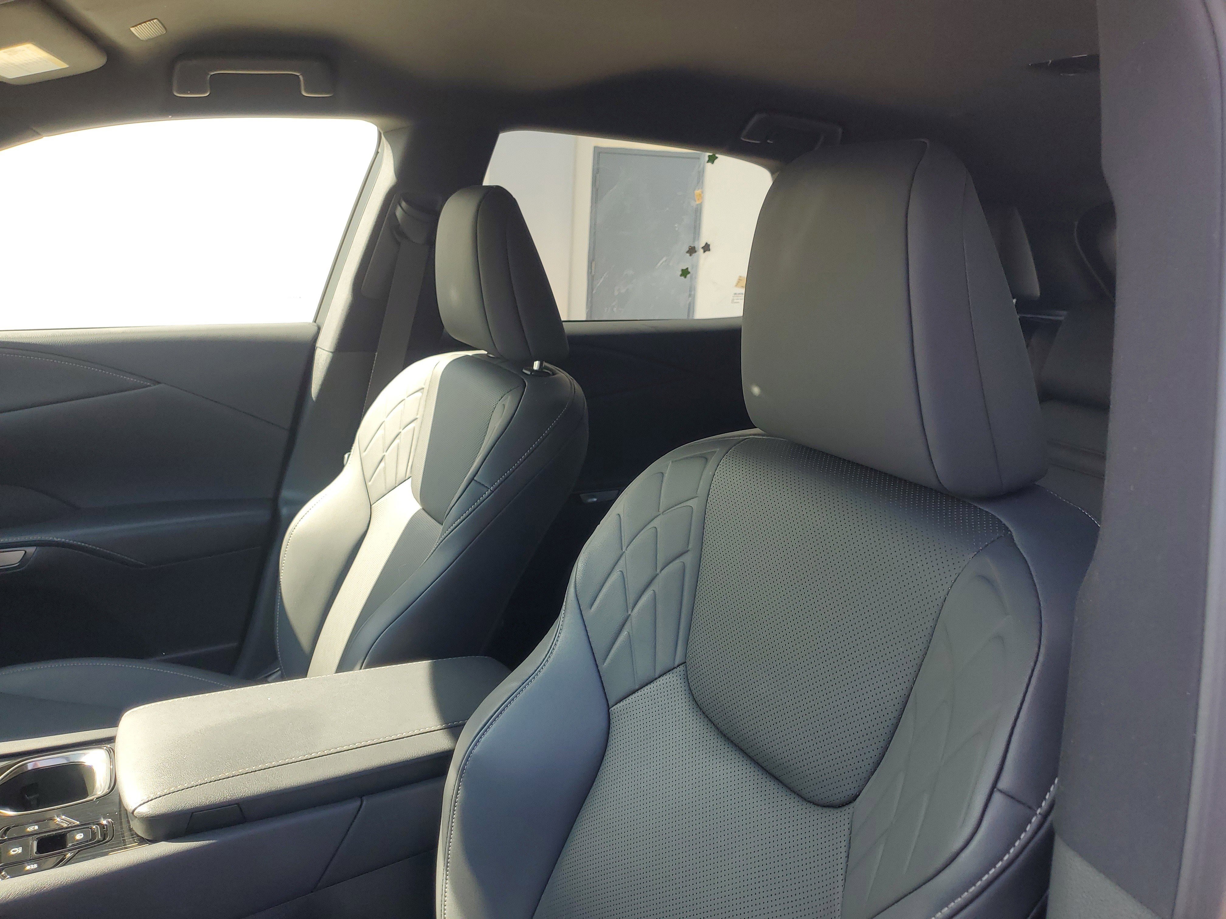 Used 2024 Lexus RX 350 FWD image 19