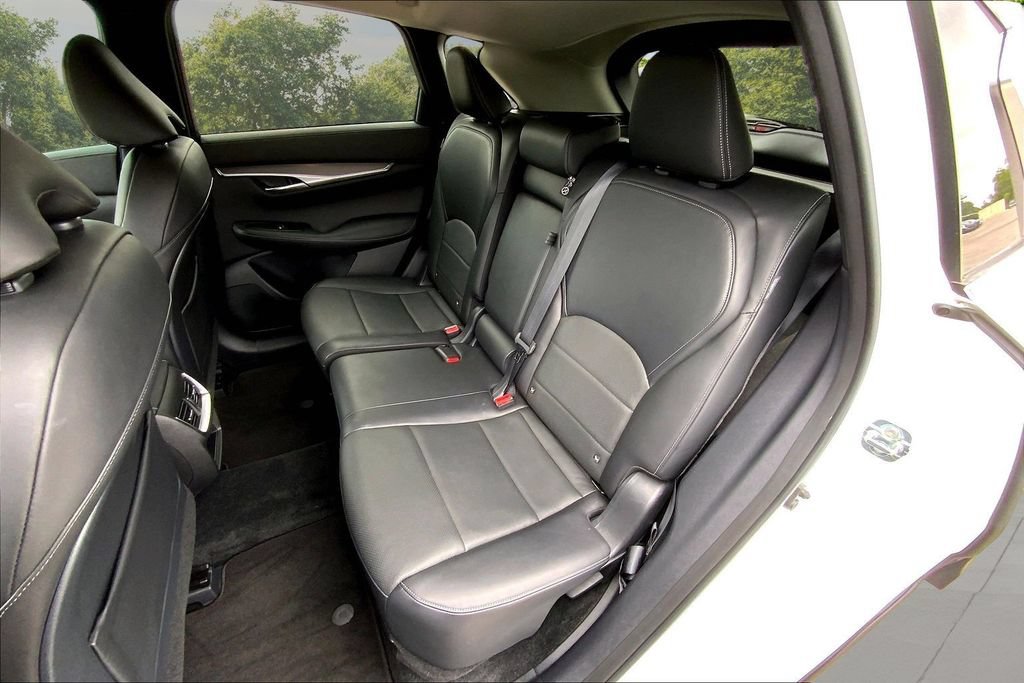 Used 2023 INFINITI QX50 Luxe FWD image 22