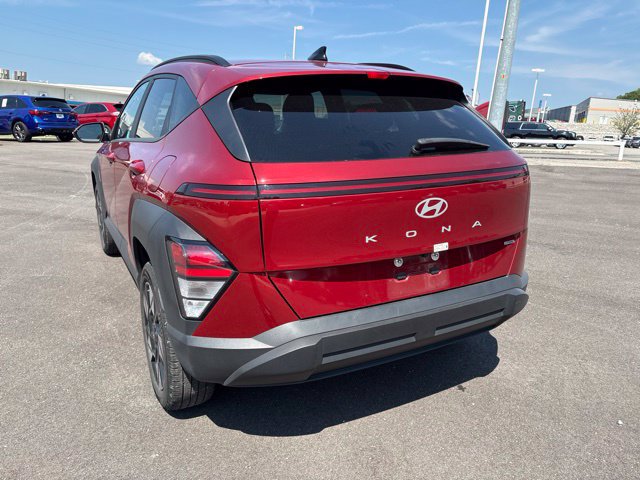 Used 2025 Hyundai Kona SEL AWD/4WD image 5