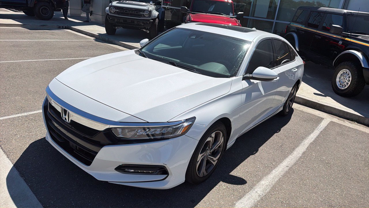 Used 2020 Honda Accord EX image 1