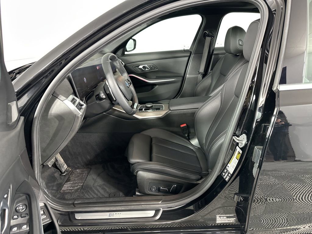 Certified 2025 BMW 330i xDrive 330i xDrive w/ Premium Package image 8
