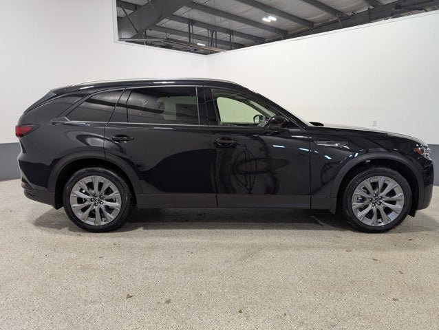New 2026 MAZDA CX-90 3.3 Turbo w/ Preferred Package AWD/4WD image 2