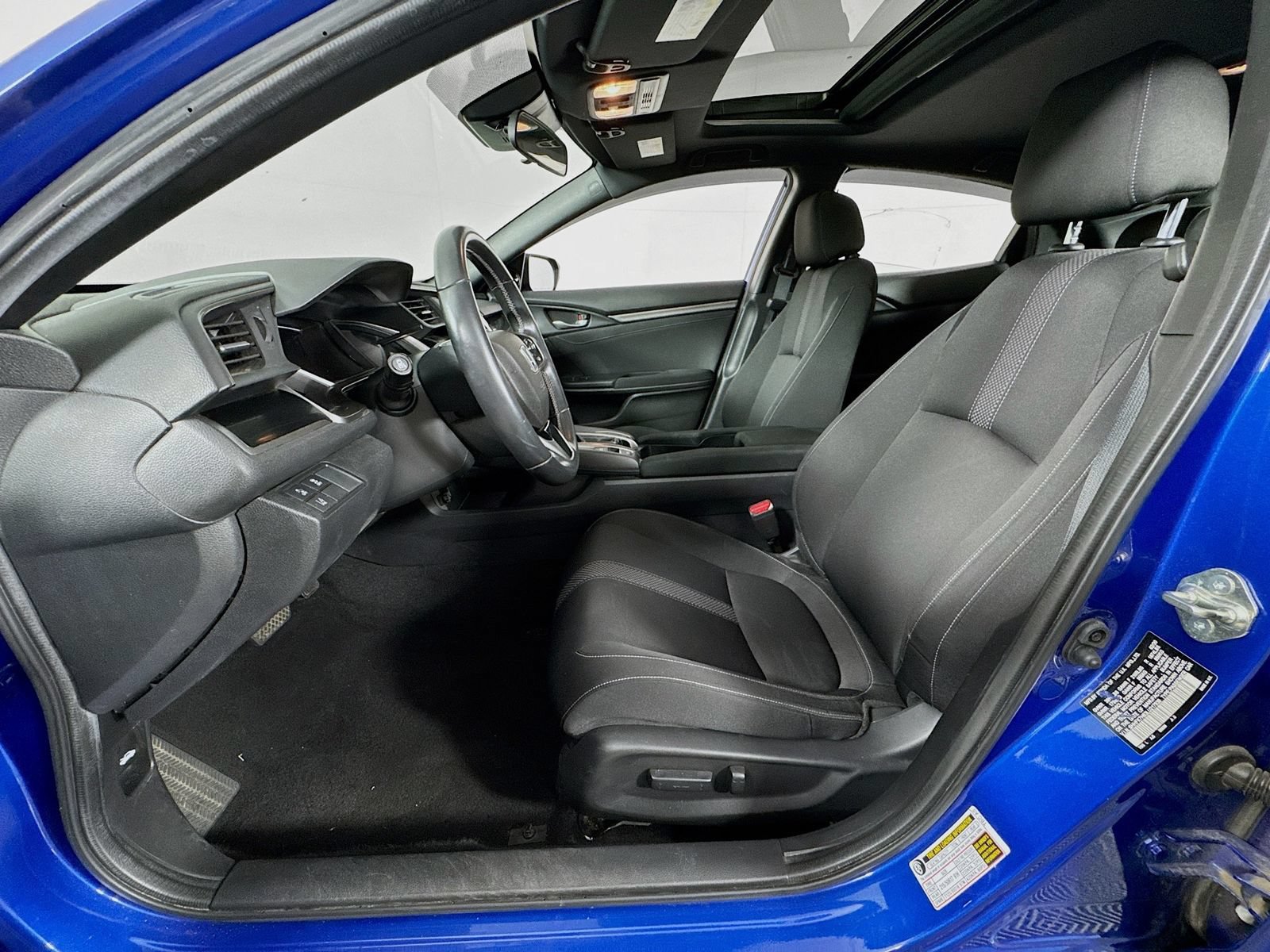Used 2020 Honda Civic EX image 12