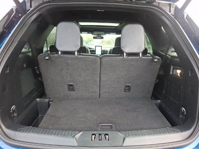 Used 2023 Ford Explorer ST w/ Equipment Group 401A AWD/4WD image 29