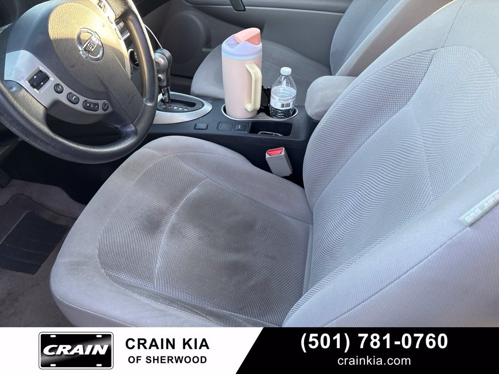 Used 2015 Nissan Rogue S w/ Convenience Package FWD image 1