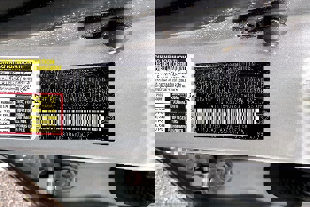 Used 2021 Toyota Camry SE image 32