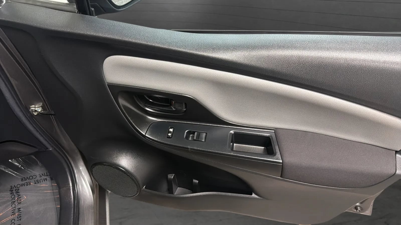 Used 2015 Toyota Yaris L FWD image 16