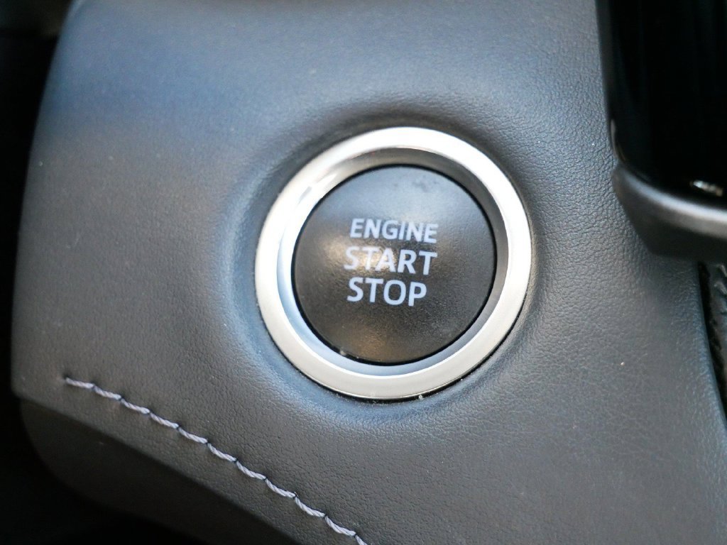 Used 2021 Toyota Highlander Limited AWD/4WD image 28