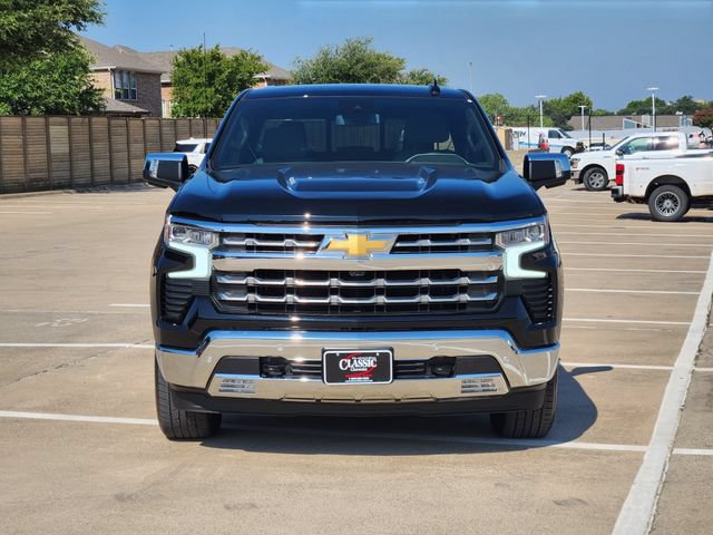 Used 2025 Chevrolet Silverado 1500 LTZ w/ LTZ Convenience Package II AWD/4WD image 10
