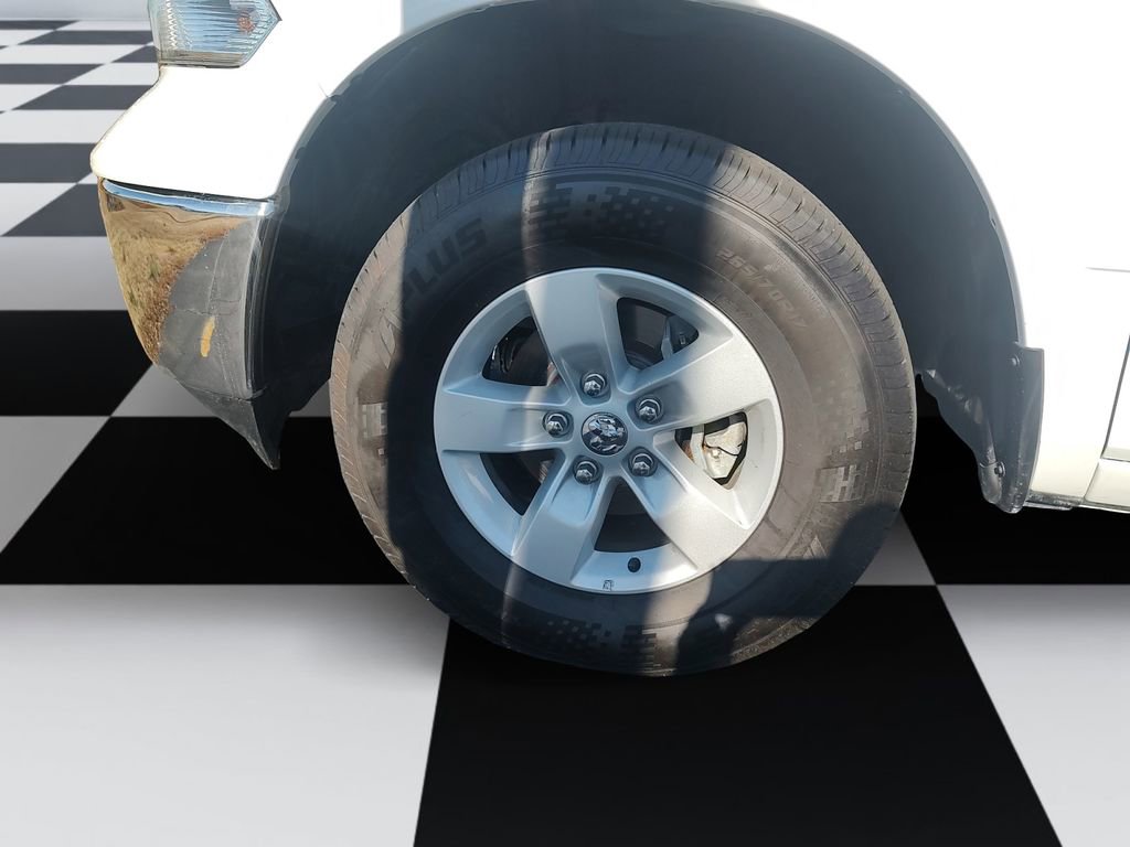 Used 2024 RAM 1500 Classic SLT image 14