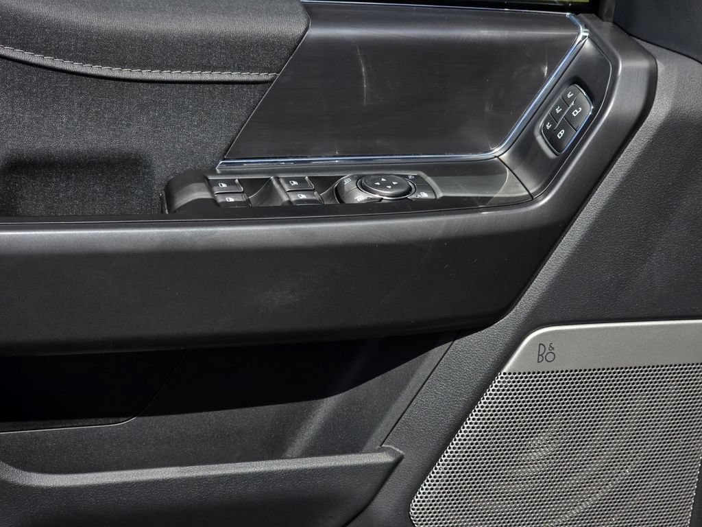 Used 2026 Ford F150 Lariat AWD/4WD image 12