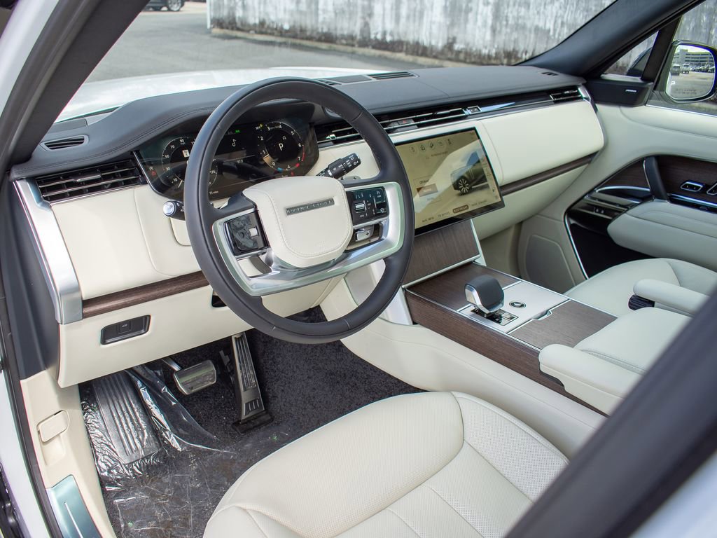 New 2026 Land Rover Range Rover SE AWD/4WD image 11