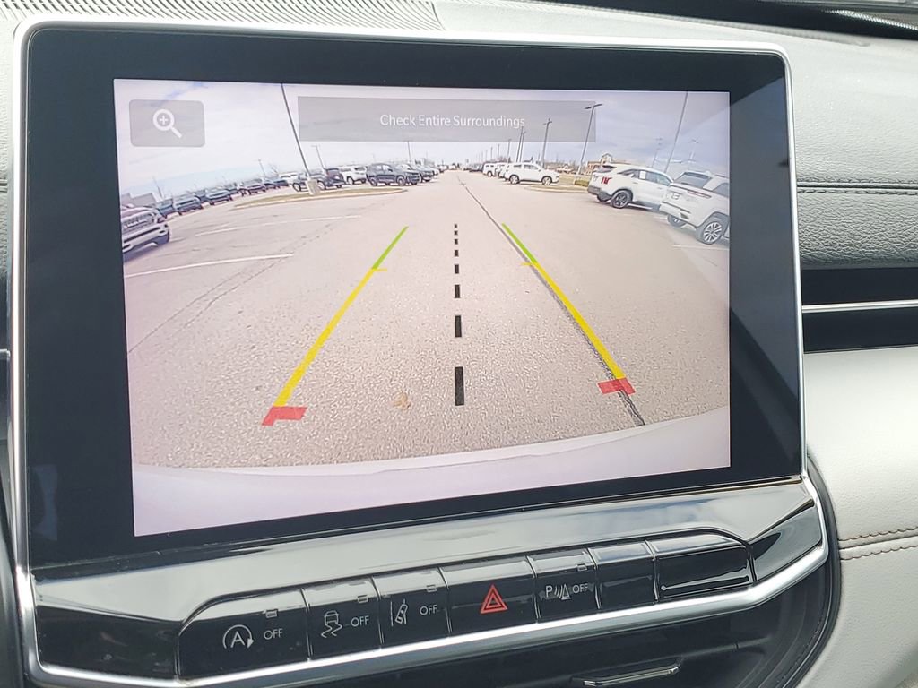 Used 2023 Jeep Compass Limited image 26