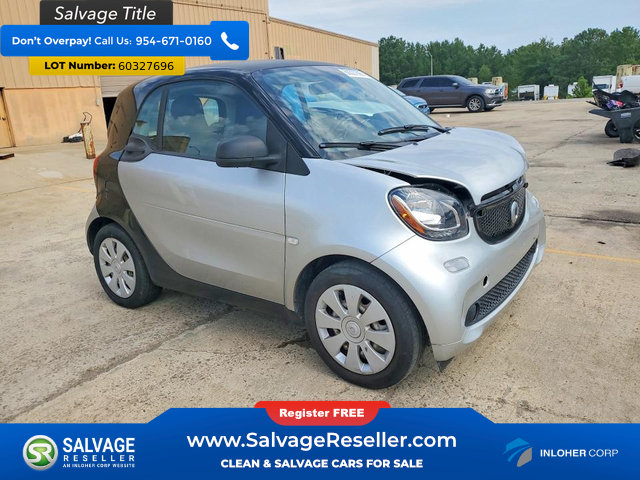 Used 2016 smart fortwo passion RWD image 5