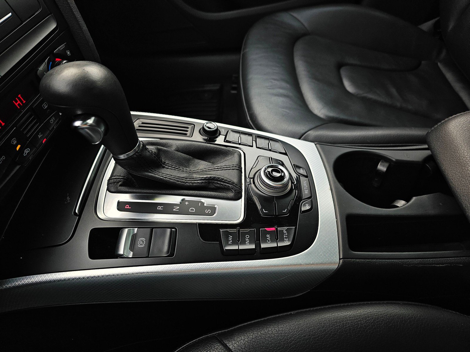 Used 2011 Audi A4 2.0T Premium Plus image 29