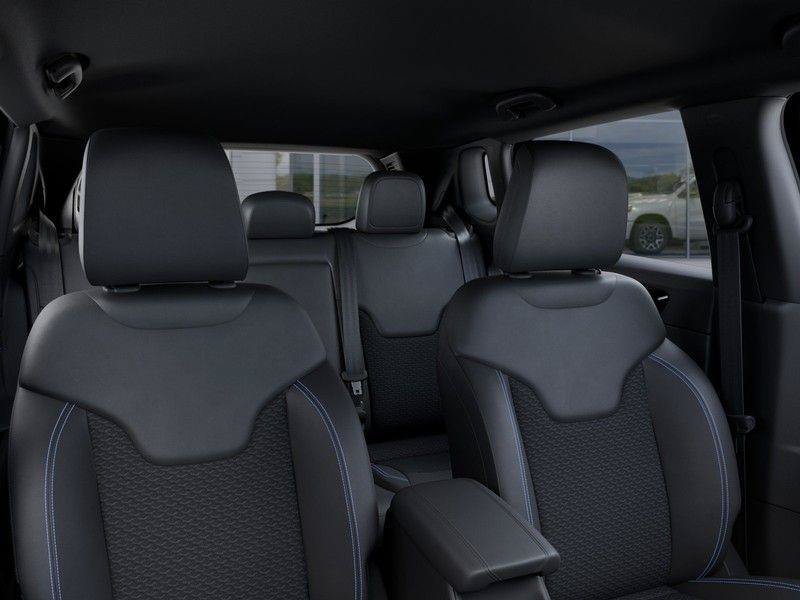 New 2026 Jeep Compass Latitude AWD/4WD image 26