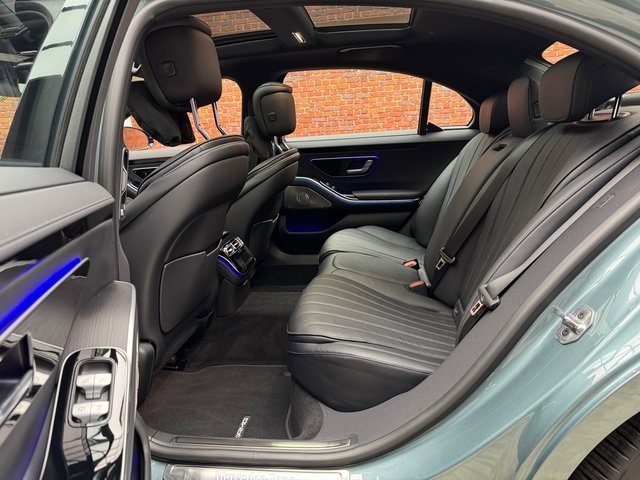 Used 2025 Mercedes-Benz S 500 S 500 image 23