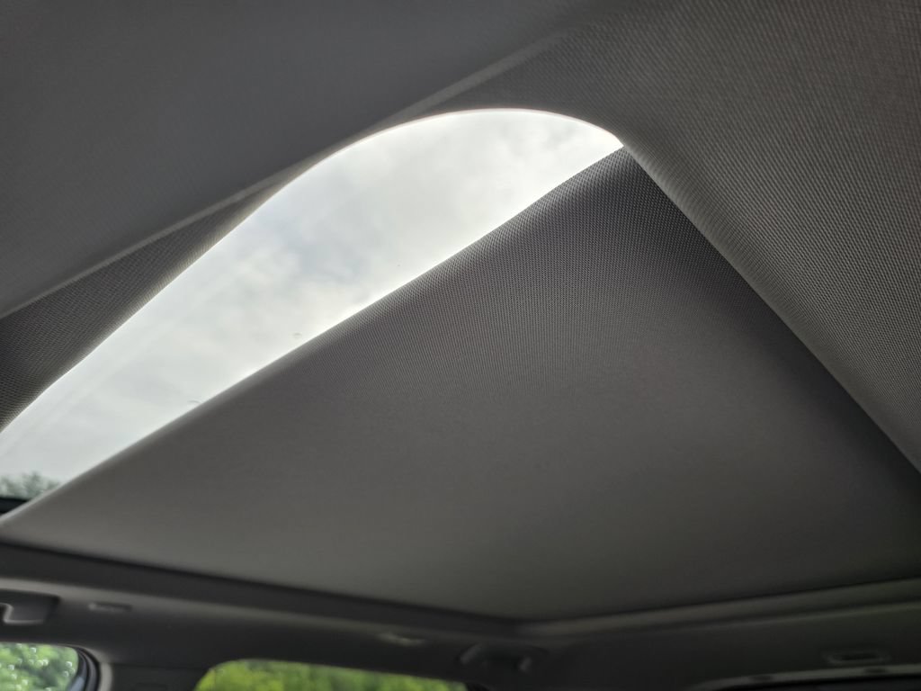 Used 2025 Nissan Rogue Platinum FWD image 24