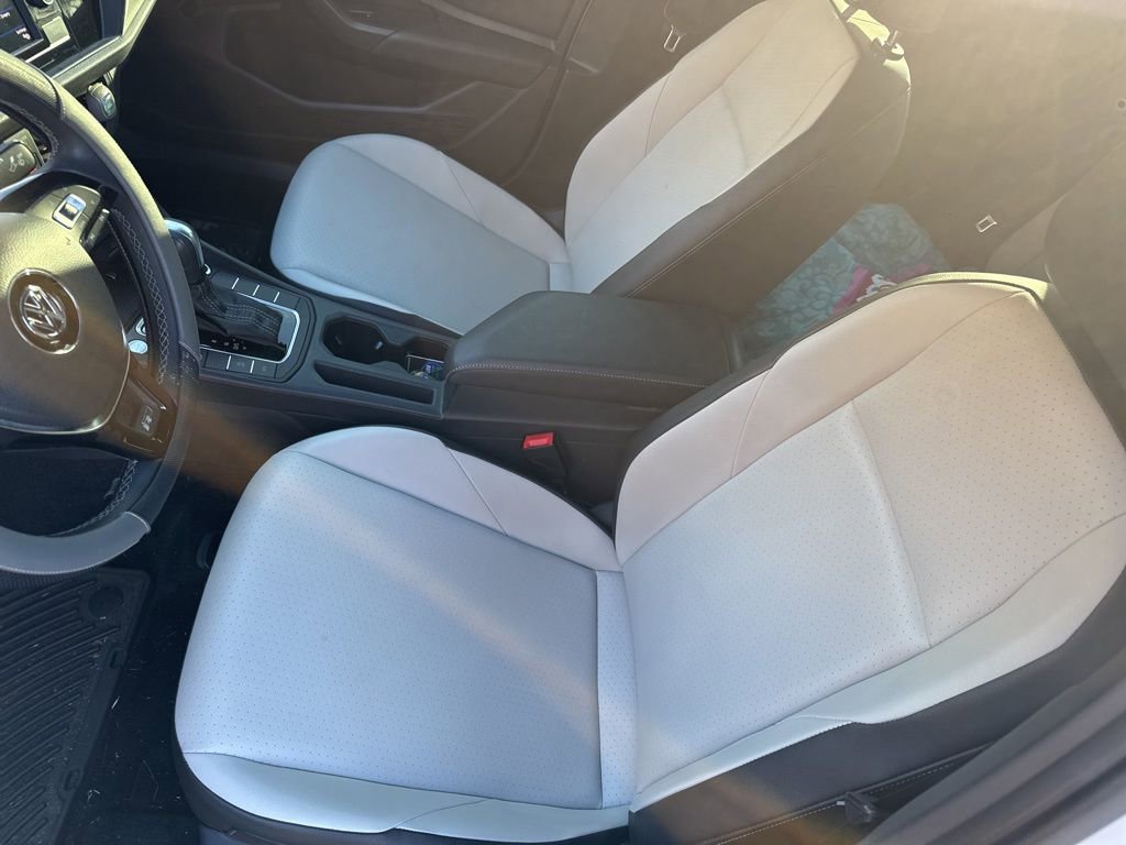 Used 2020 Volkswagen Jetta image 11