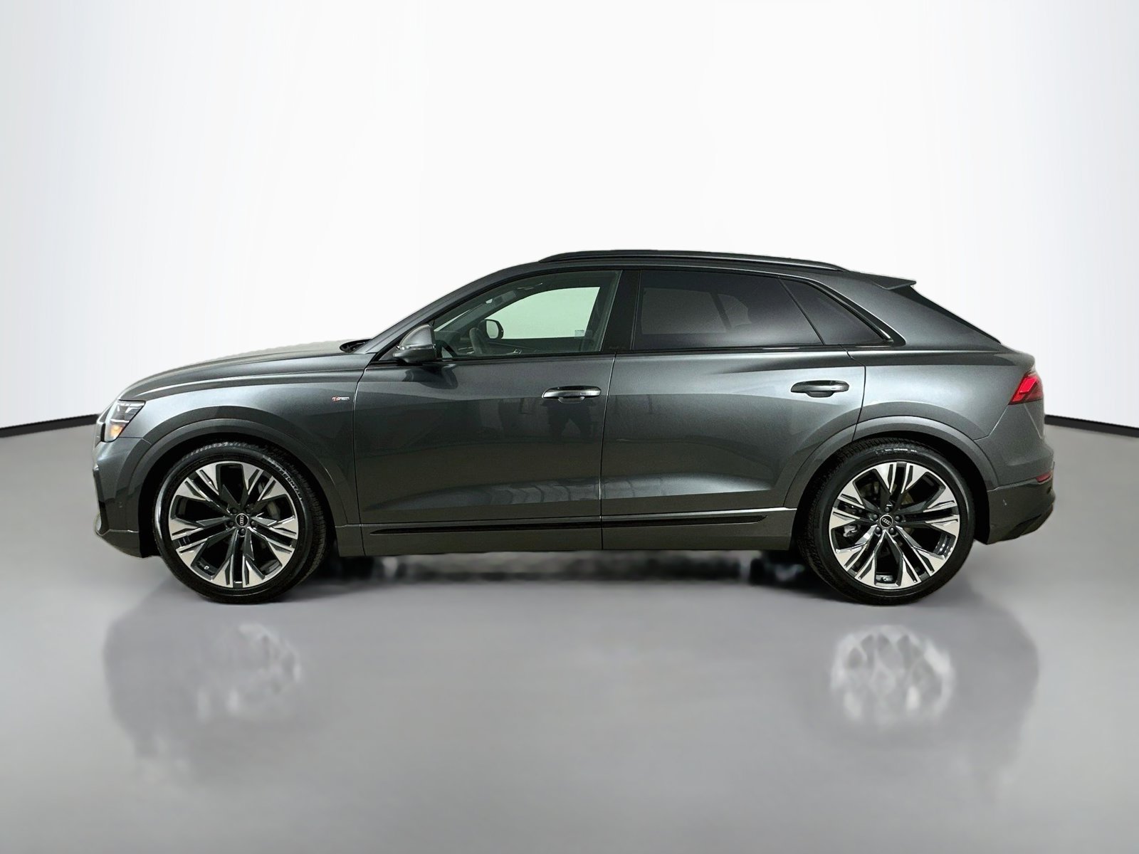 New 2027 Audi Q8 Prestige AWD/4WD image 8