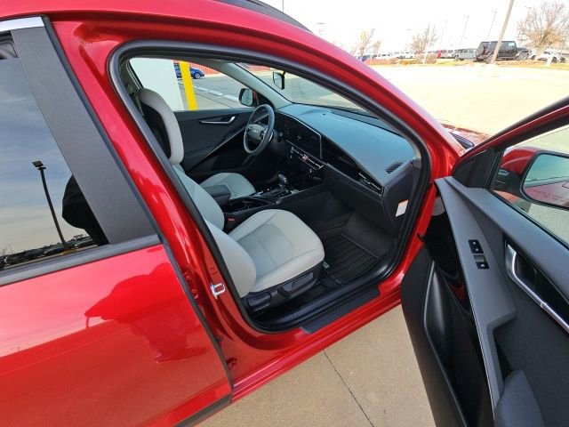Used 2025 Kia Niro EX image 24