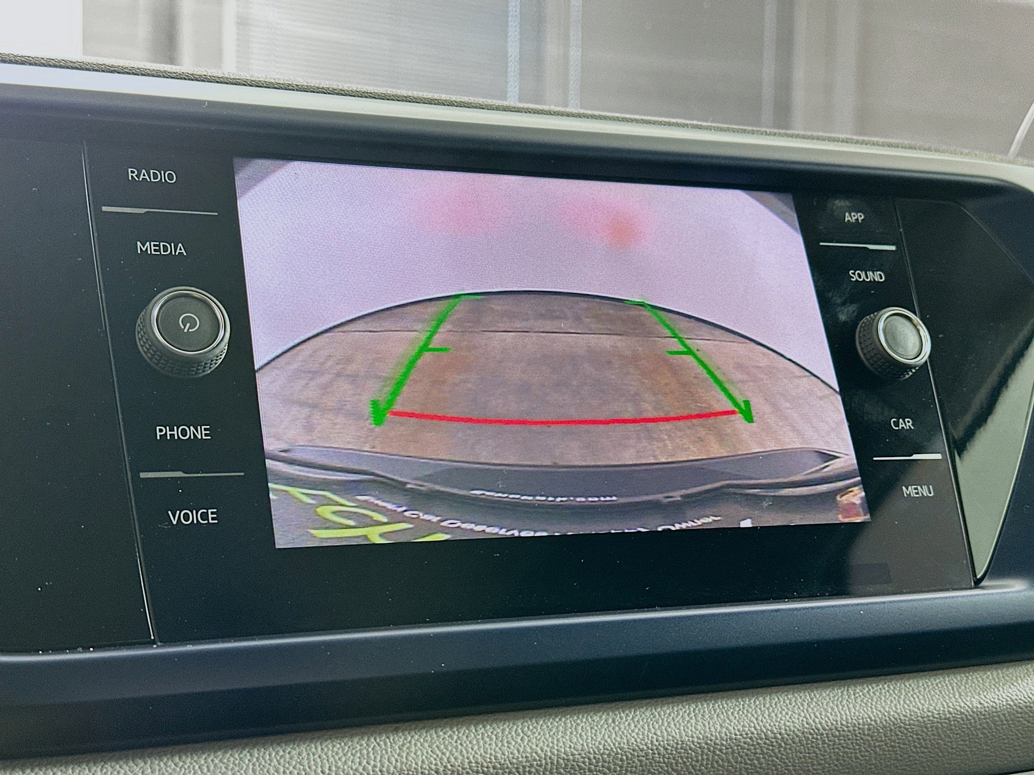 Used 2022 Volkswagen Taos SE image 22