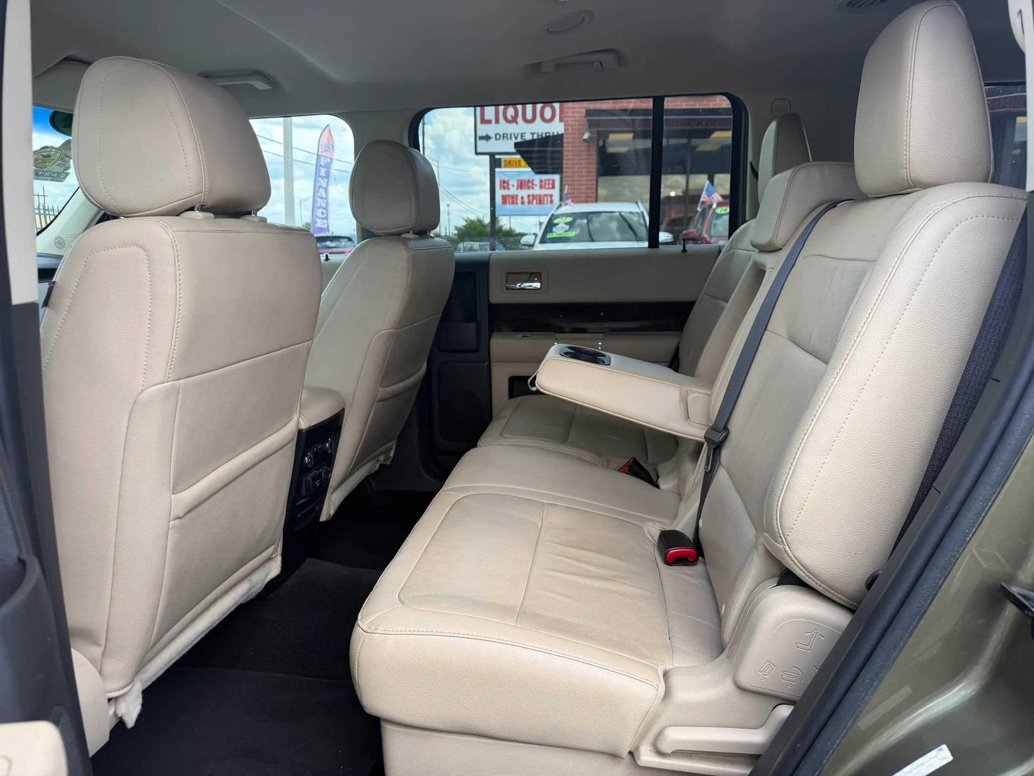 Used 2014 Ford Flex Limited FWD image 12