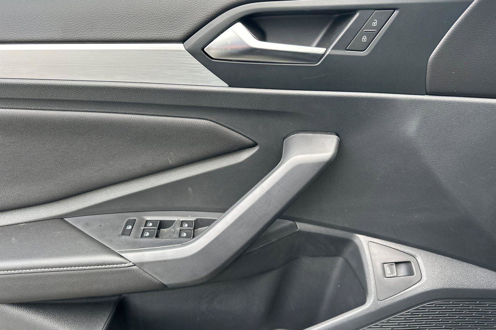 New 2026 Volkswagen Jetta Sport FWD image 10