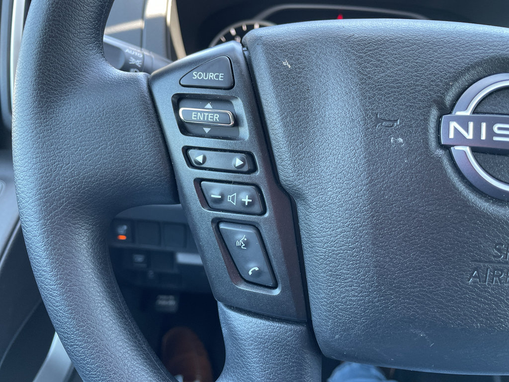 Certified 2025 Nissan Frontier SV image 13
