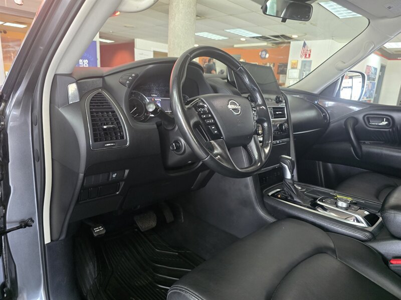 Used 2022 Nissan Armada SV RWD image 8