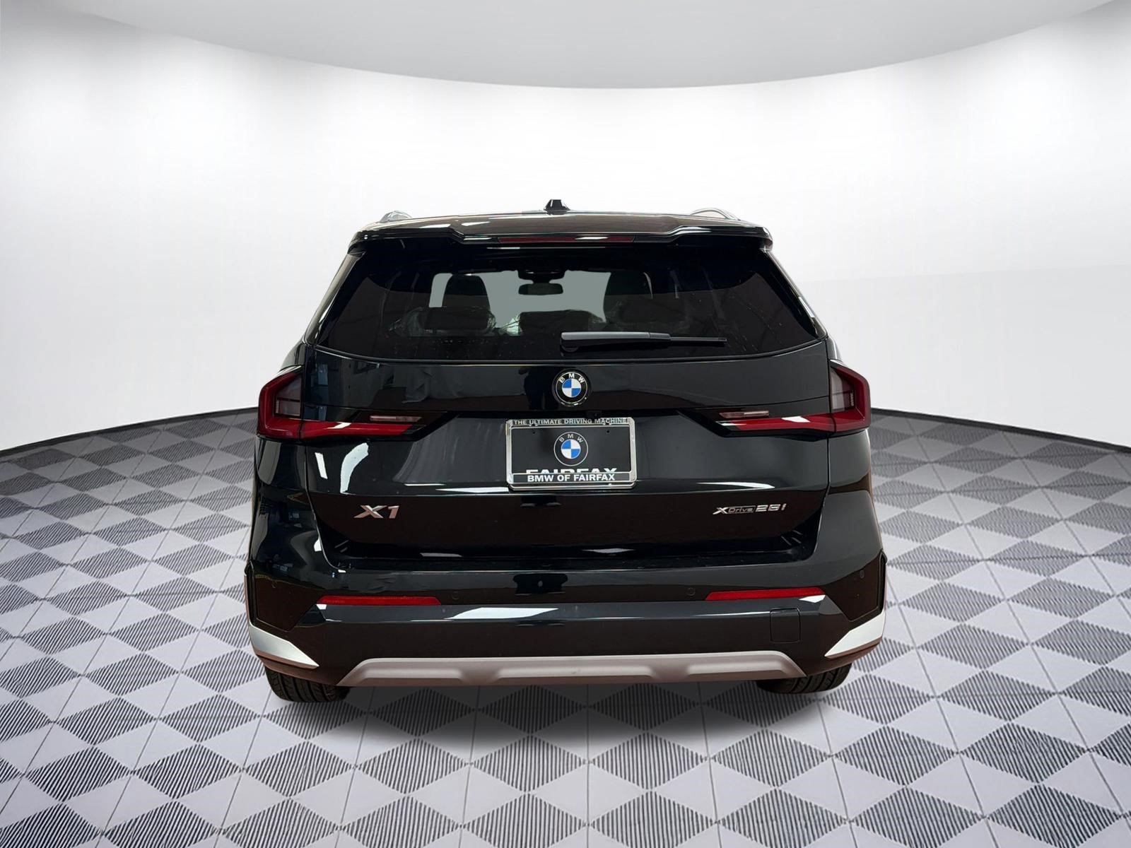 Used 2026 BMW X1 xDrive28i w/ Convenience Package AWD/4WD image 10