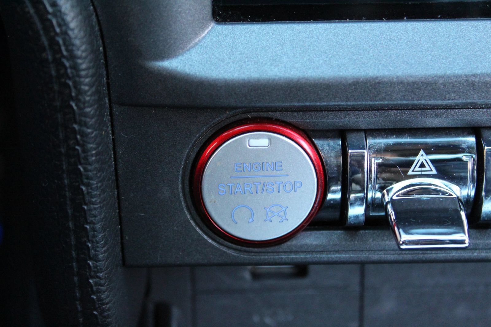 Used 2015 Ford Mustang Premium RWD image 22