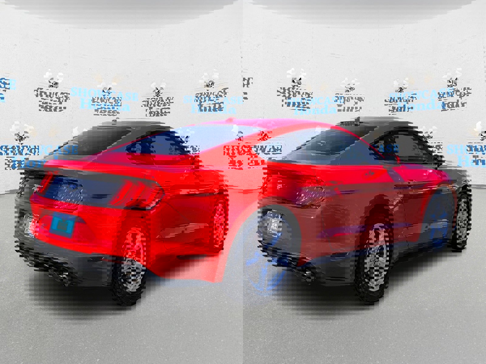 Used 2019 Ford Mustang Coupe image 7