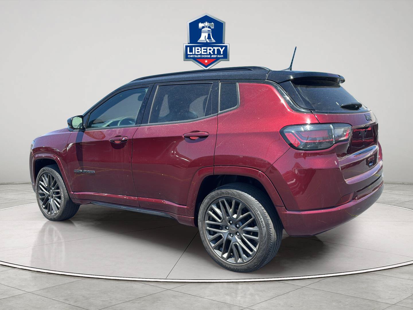 Certified 2022 Jeep Compass High Altitude AWD/4WD image 7