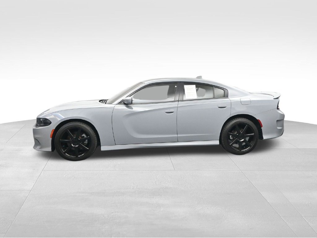 Used 2022 Dodge Charger GT w/ Navigation & Travel Group RWD image 2