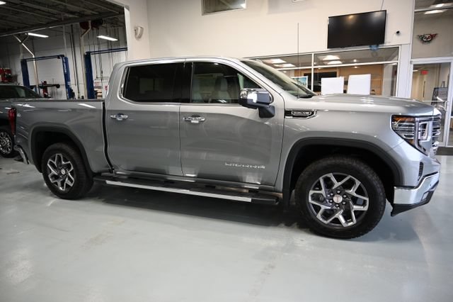 New 2026 GMC Sierra 1500 SLT w/ SLT Premium Plus Package AWD/4WD image 4
