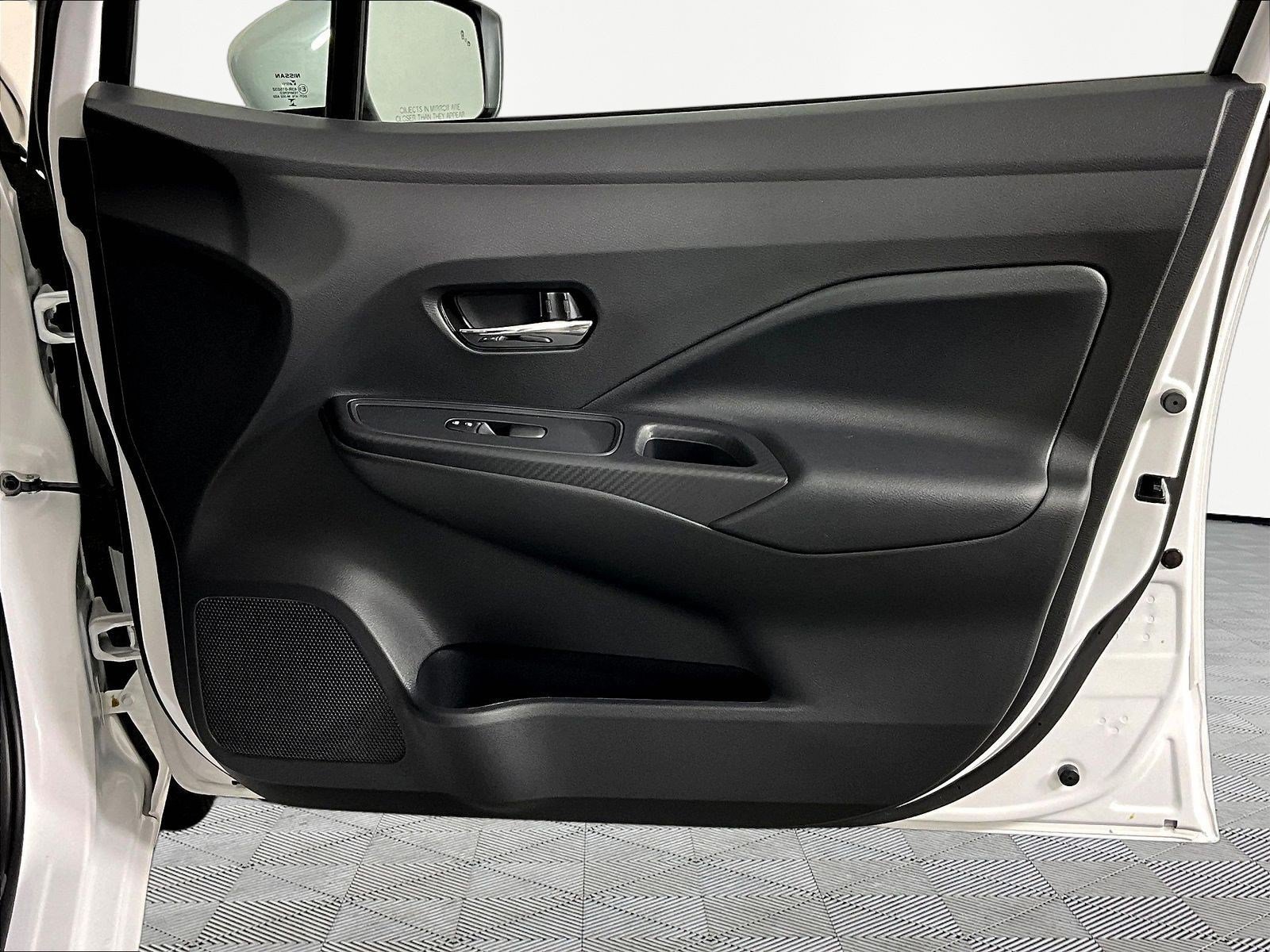 Certified 2025 Nissan Versa SV w/ Trunk Package FWD image 27