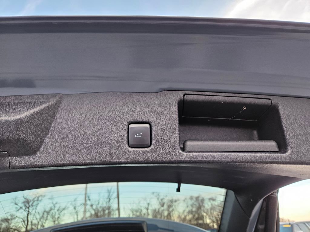Used 2024 Ford Escape Platinum image 30