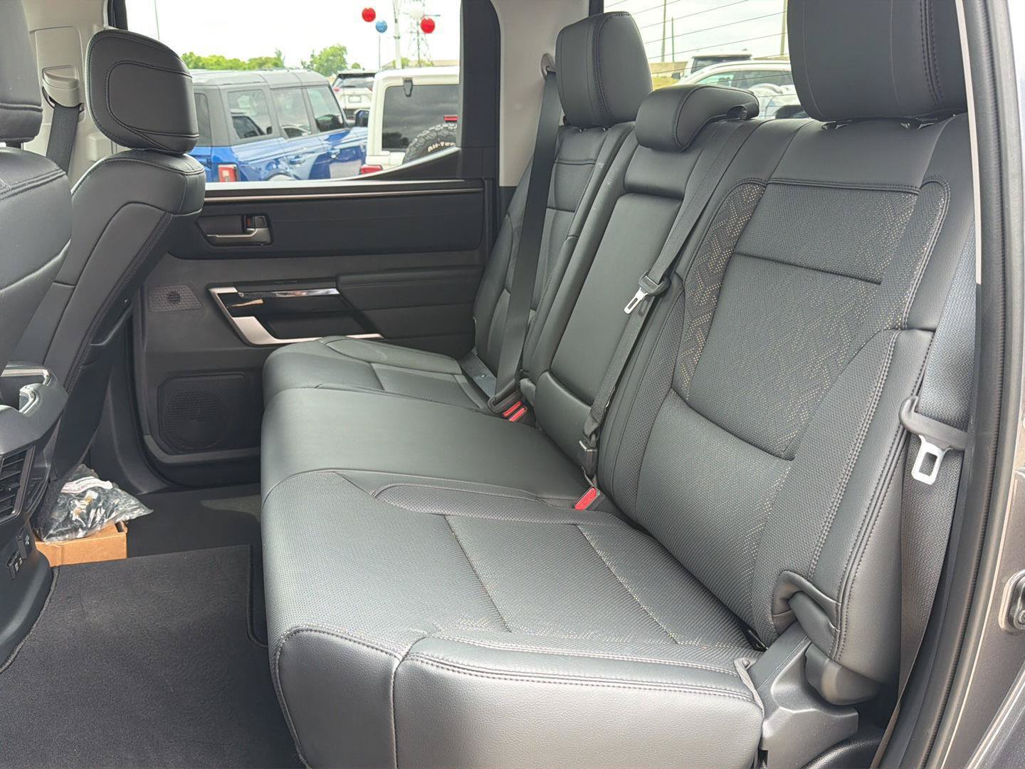 Used 2024 Toyota Tundra Limited AWD/4WD image 13