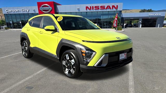 Used 2025 Hyundai Kona SEL image 1