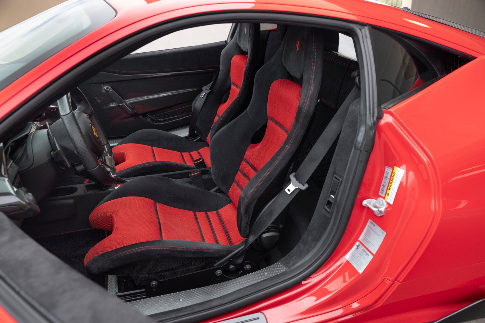 Used 2014 Ferrari 458 Speciale Coupe RWD image 69