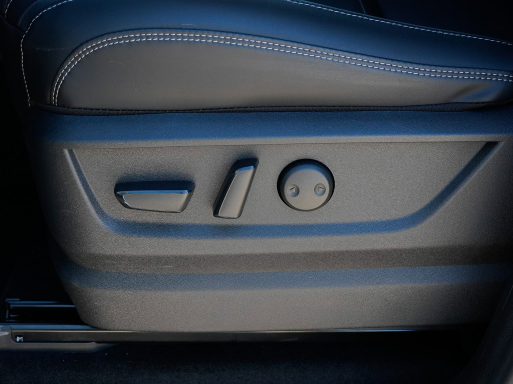 New 2026 INFINITI QX80 Pure w/ Cargo Package image 19