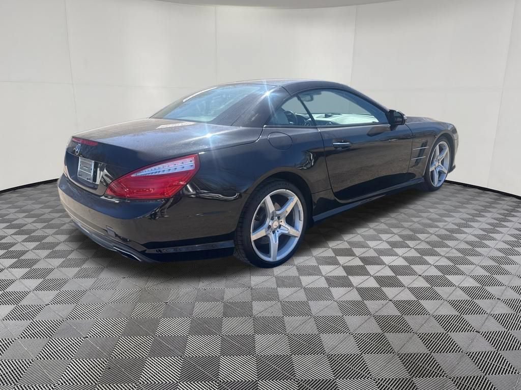 Used 2014 Mercedes-Benz SL 550 image 12