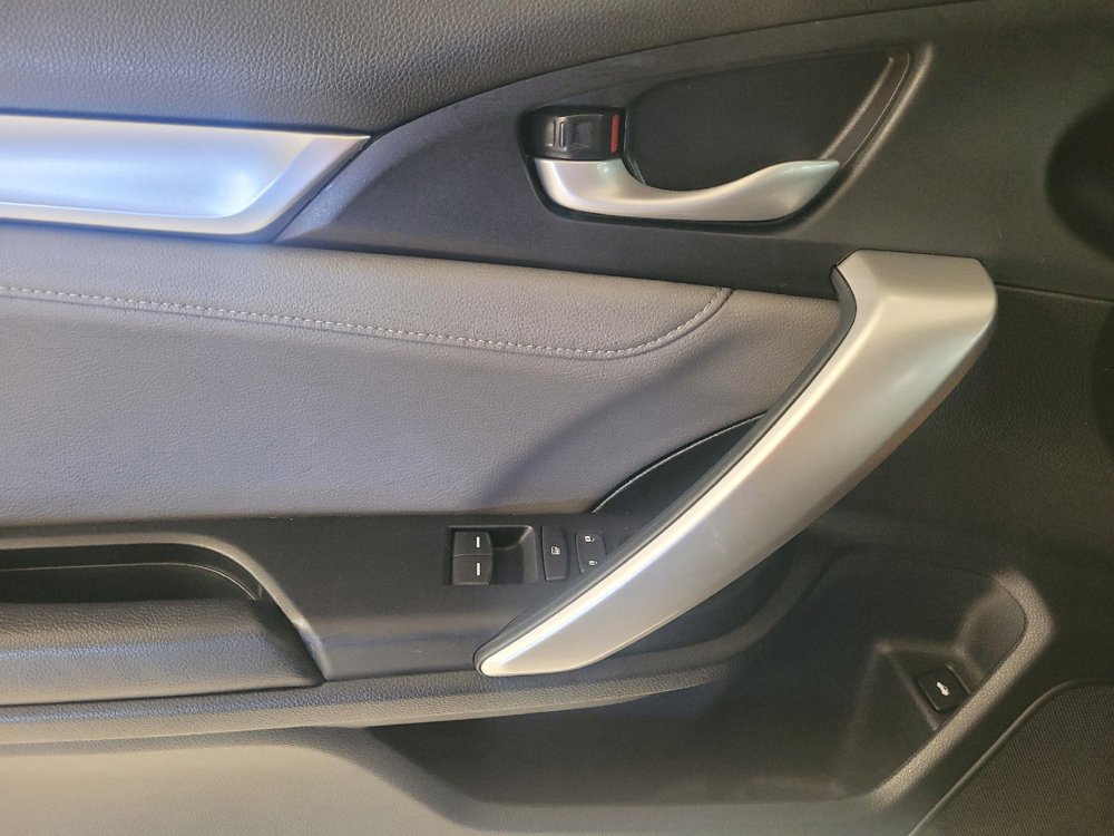 Used 2016 Honda Civic Touring image 27