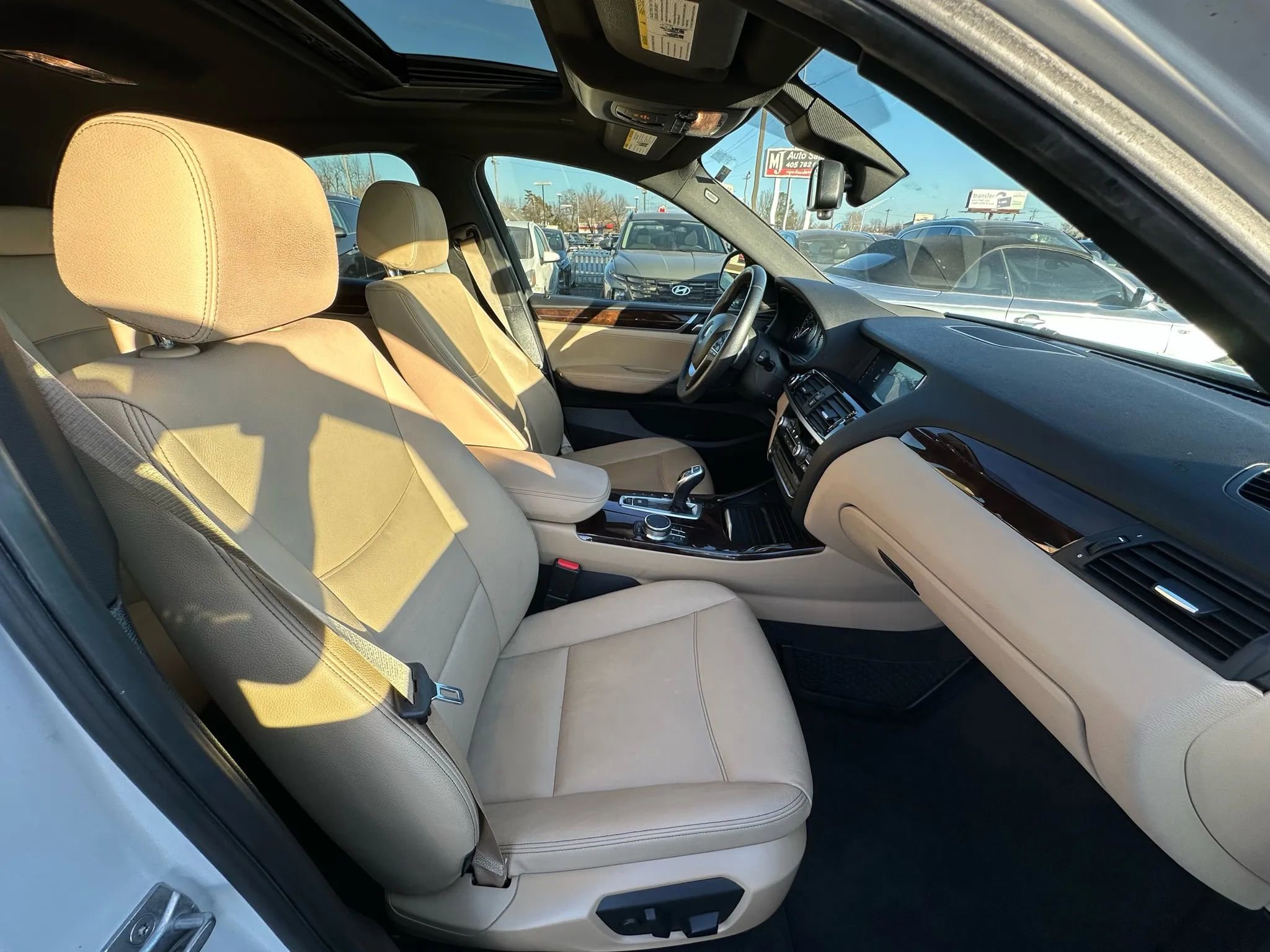 Used 2018 BMW X4 xDrive28i image 12